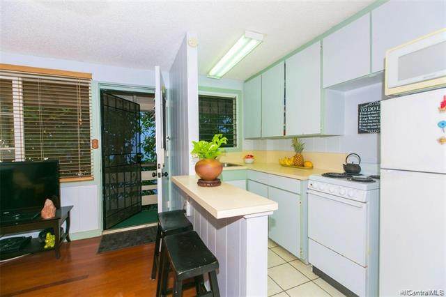 423 Kaiolu Street - Photo 1