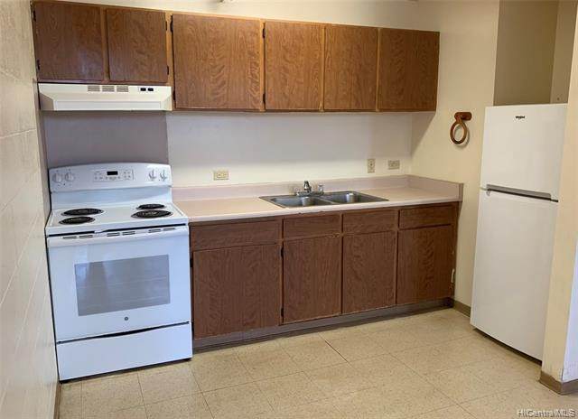 329 California Avenue - Photo 1