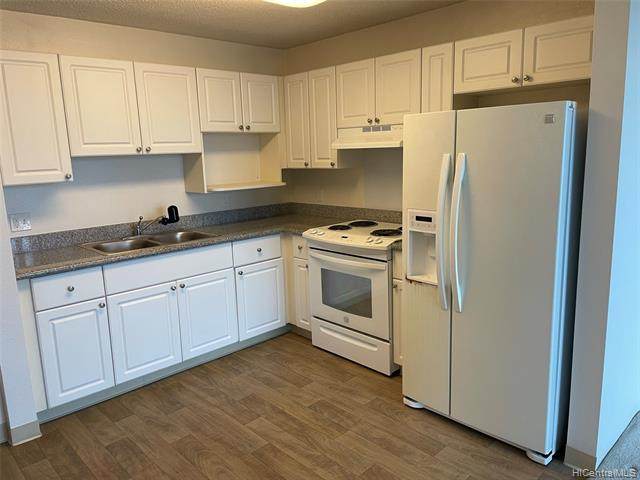 801 South Street - Photo 1