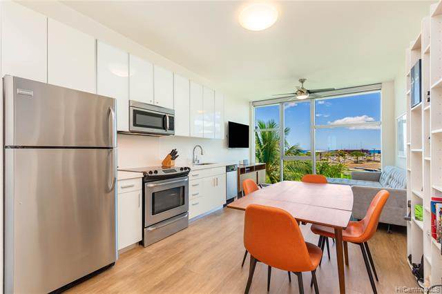 610 Ala Moana Boulevard - Photo 1