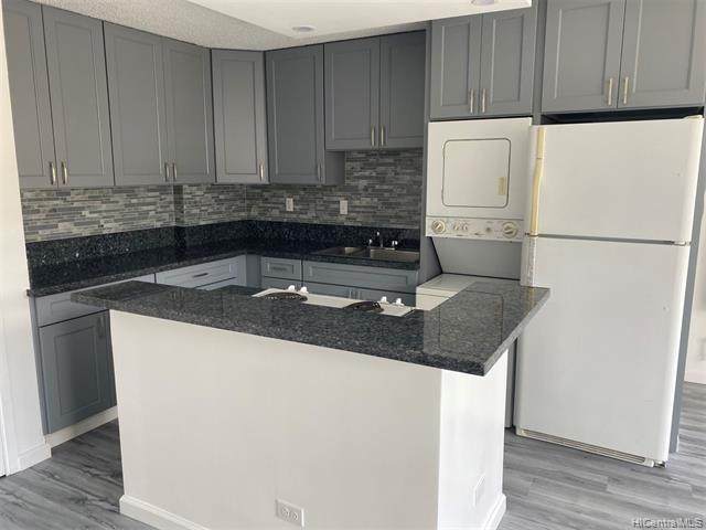 818 King Street - Photo 1