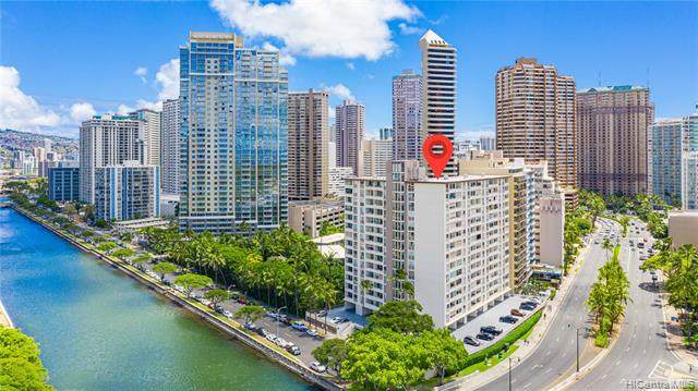 1676 Ala Moana Boulevard - Photo 1