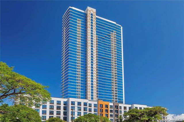 555 South Street - Photo 1