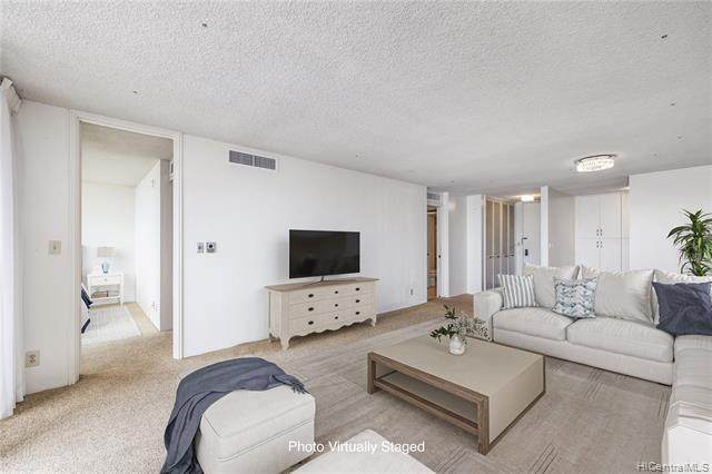 1600 Ala Moana Boulevard - Photo 1