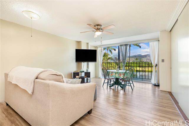 2355 Ala Wai Boulevard - Photo 1