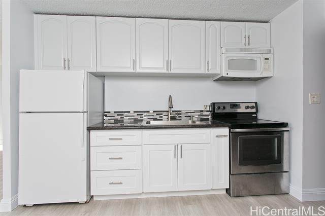 1655 Makaloa Street - Photo 1