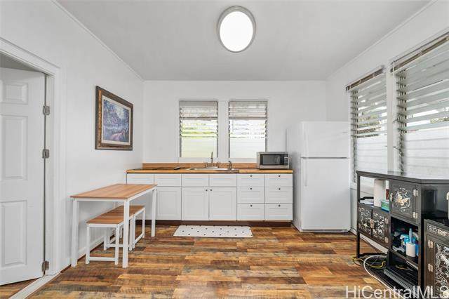 1732 Waiola Street - Photo 1