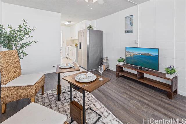 425 Ena Road - Photo 1