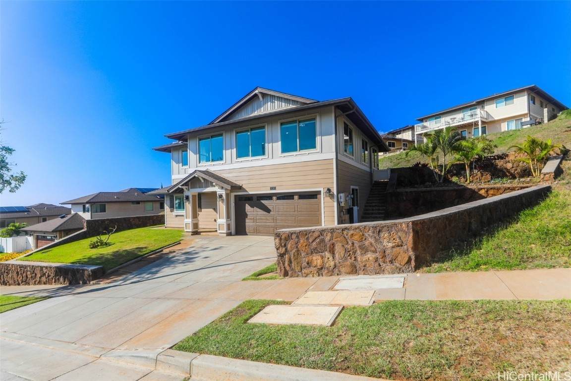 https://bt-photos.global.ssl.fastly.net/honolulu/orig_boomver_1_202502716-2.jpg