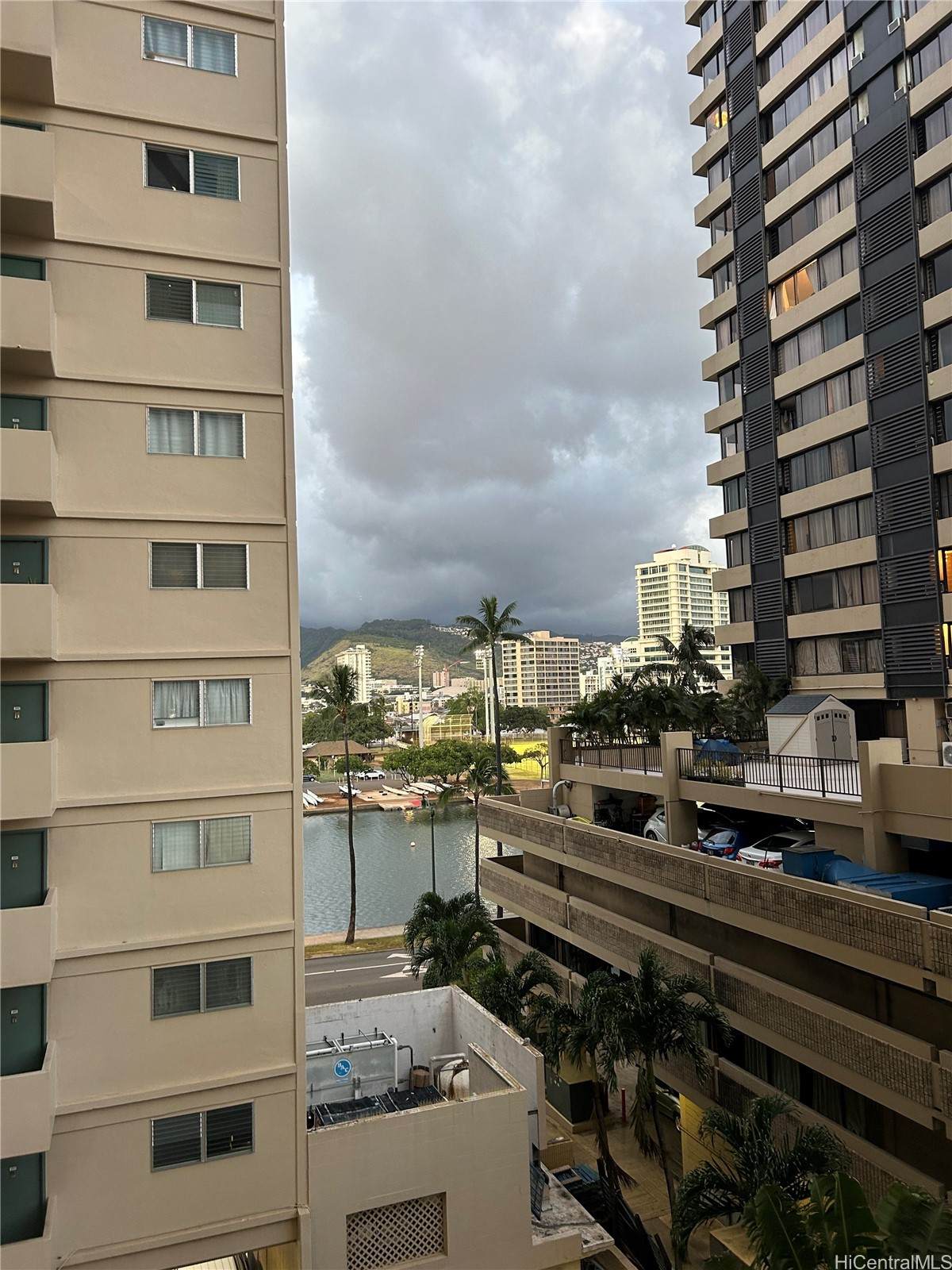 1909 Ala Wai Boulevard - Photo 1