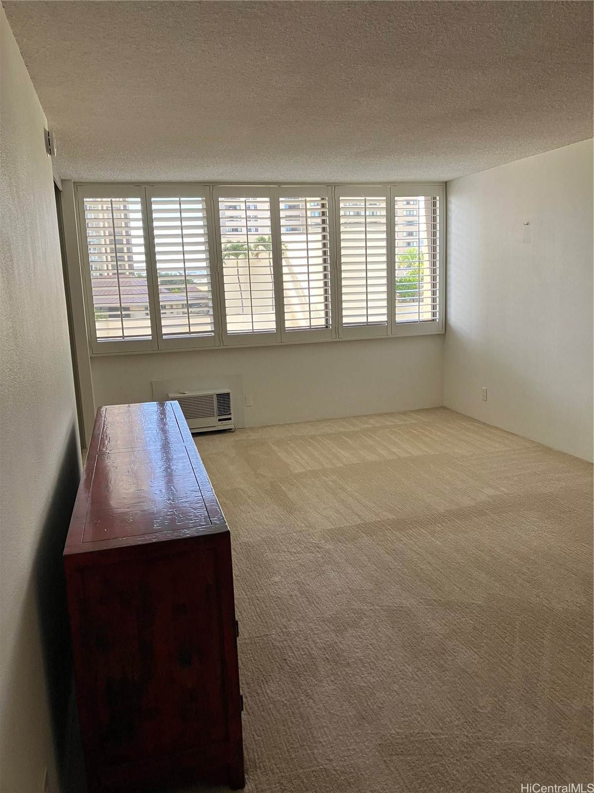 1255 Nuuanu Avenue - Photo 1