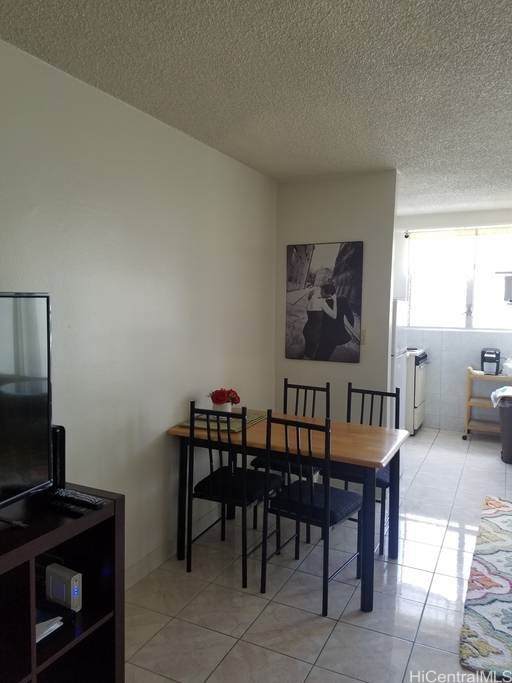 747 Amana Street - Photo 1