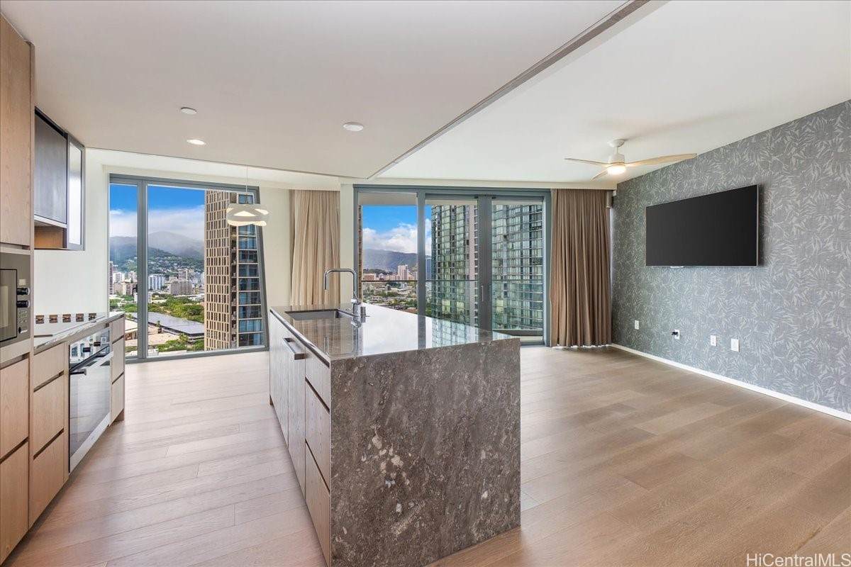 1000 Auahi Street - Photo 1