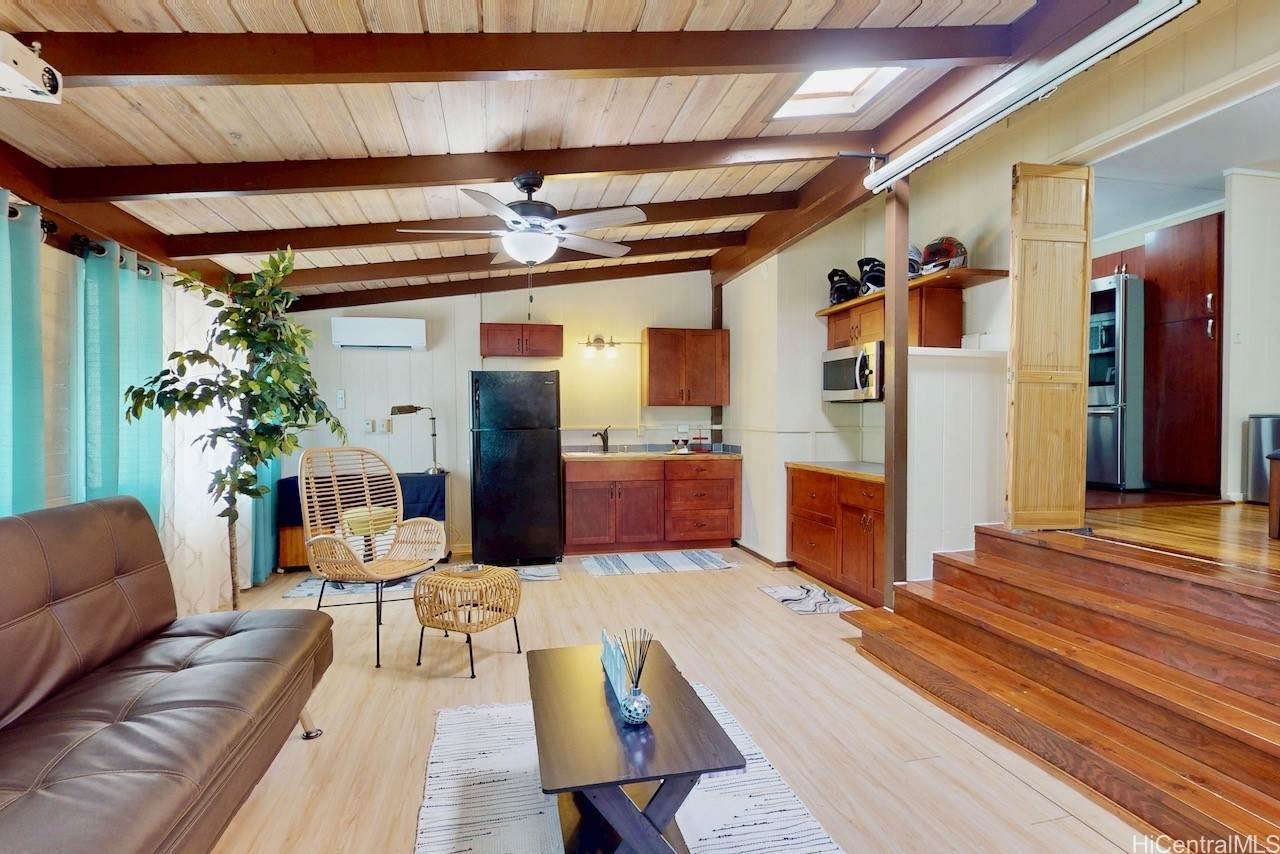 87-914 Waapuhi Street - Photo 1