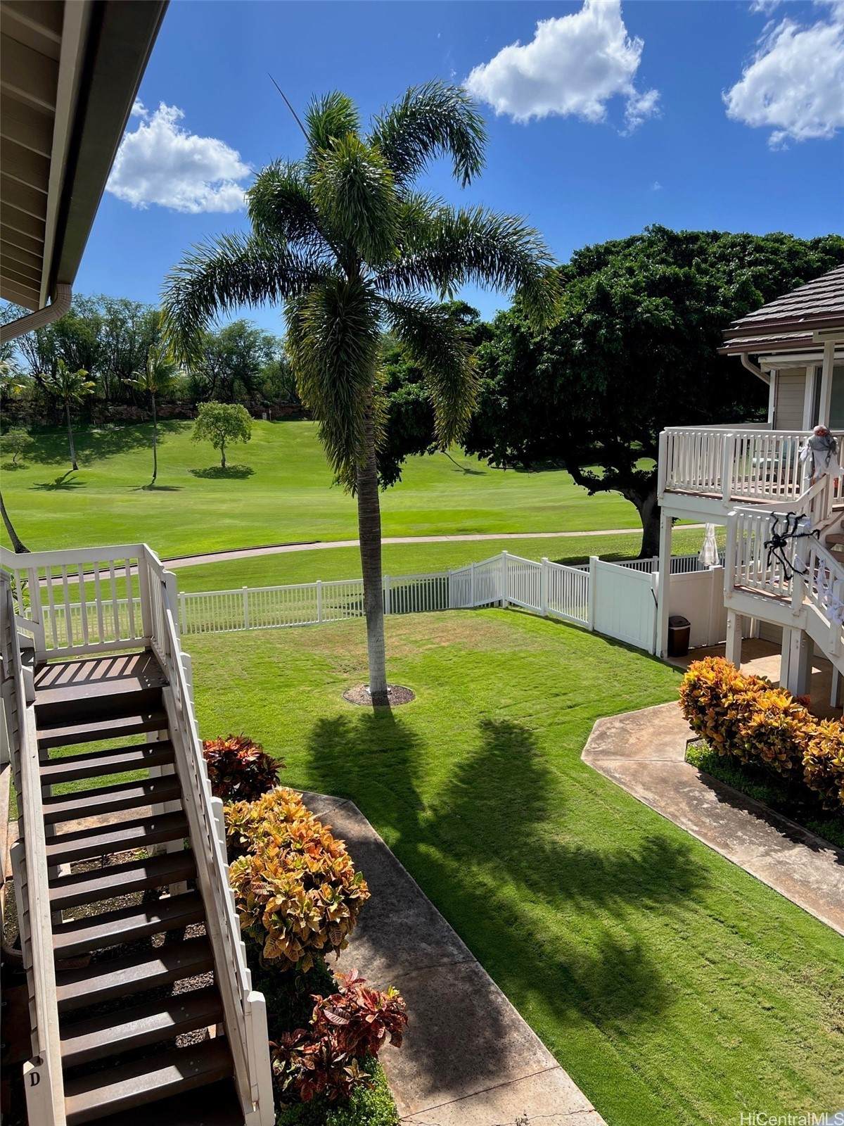 92-1539 Aliinui Drive - Photo 1