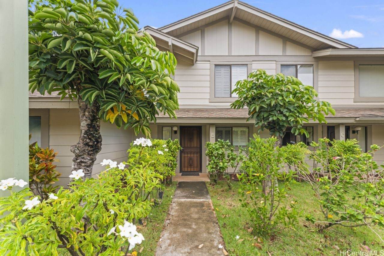 98-1747 Kaahumanu Street - Photo 1