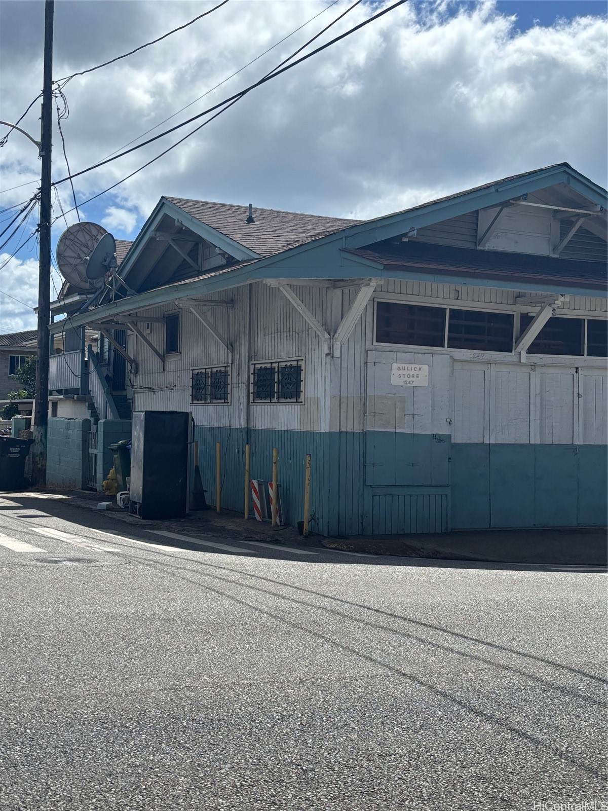 https://bt-photos.global.ssl.fastly.net/honolulu/orig_boomver_1_202524346-2.jpg