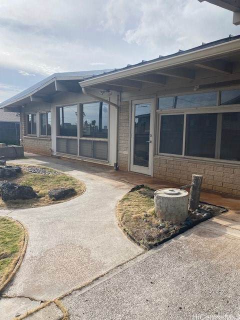 501 Analu Street - Photo 1