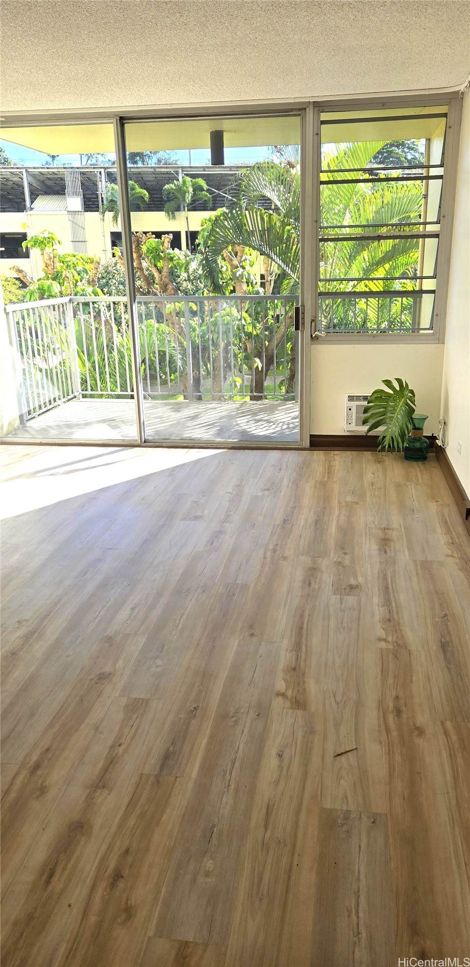 https://bt-photos.global.ssl.fastly.net/honolulu/orig_boomver_1_202525556-2.jpg