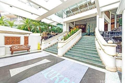 https://bt-photos.global.ssl.fastly.net/honolulu/orig_boomver_1_202527901-2.jpg