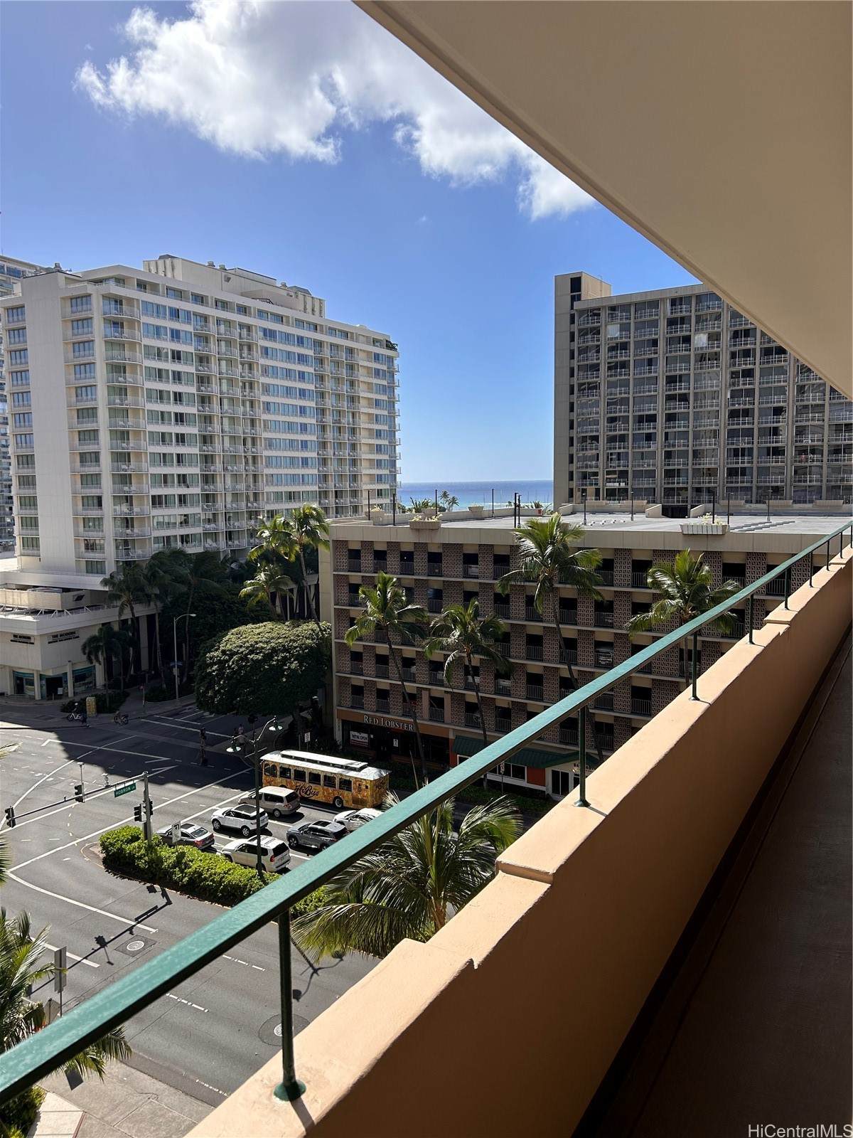 1720 Ala Moana Boulevard - Photo 1