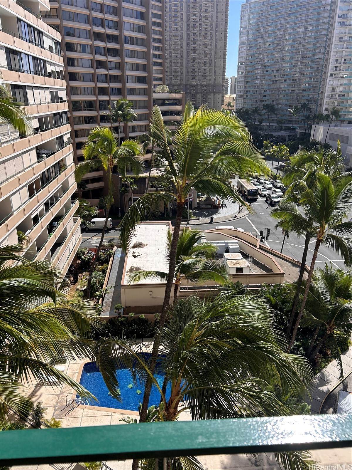 https://bt-photos.global.ssl.fastly.net/honolulu/orig_boomver_1_202528057-2.jpg