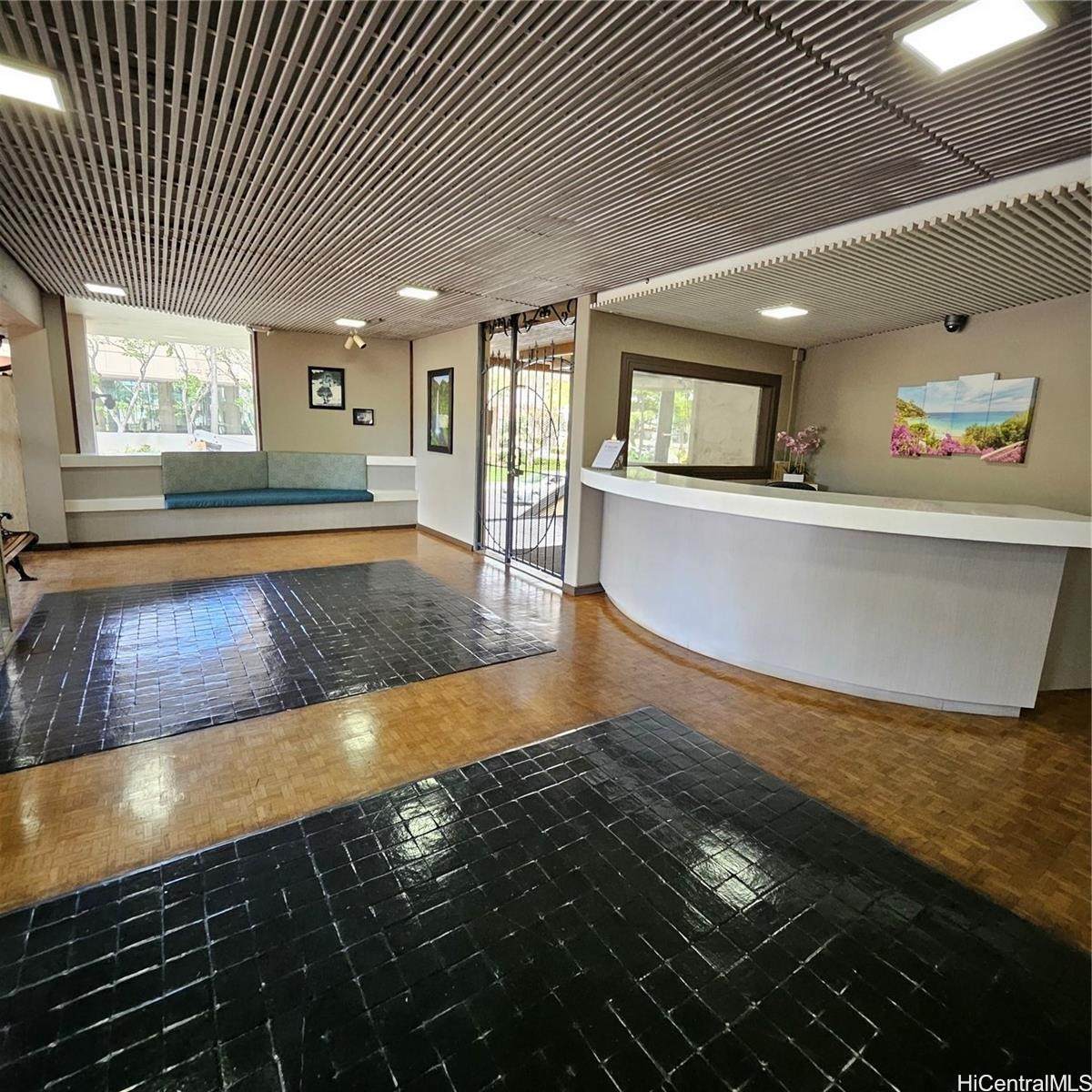 https://bt-photos.global.ssl.fastly.net/honolulu/orig_boomver_1_202600133-2.jpg