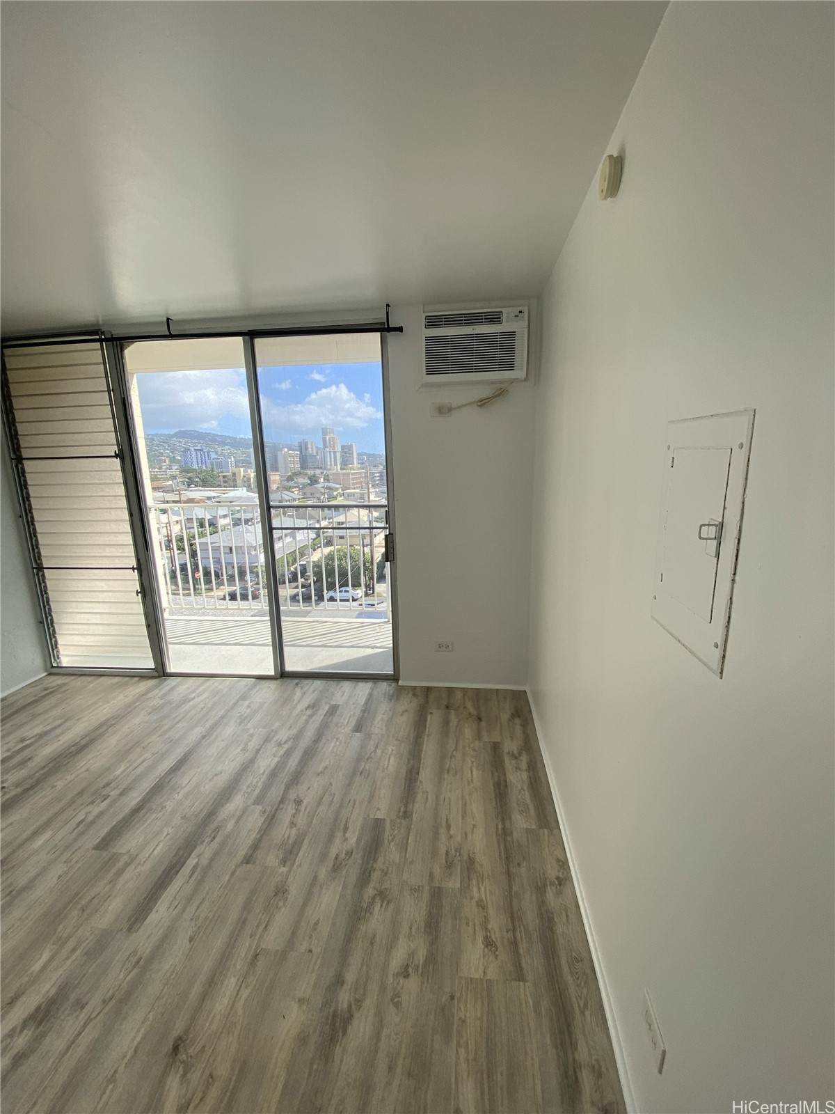 https://bt-photos.global.ssl.fastly.net/honolulu/orig_boomver_1_202600140-2.jpg