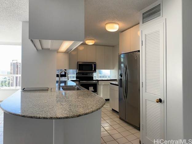 1212 Nuuanu Avenue - Photo 1