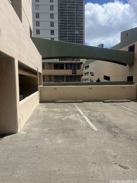 https://bt-photos.global.ssl.fastly.net/honolulu/orig_boomver_1_202601602-2.jpg