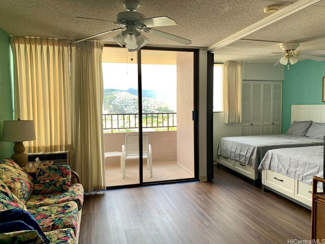 https://bt-photos.global.ssl.fastly.net/honolulu/orig_boomver_1_202601791-2.jpg