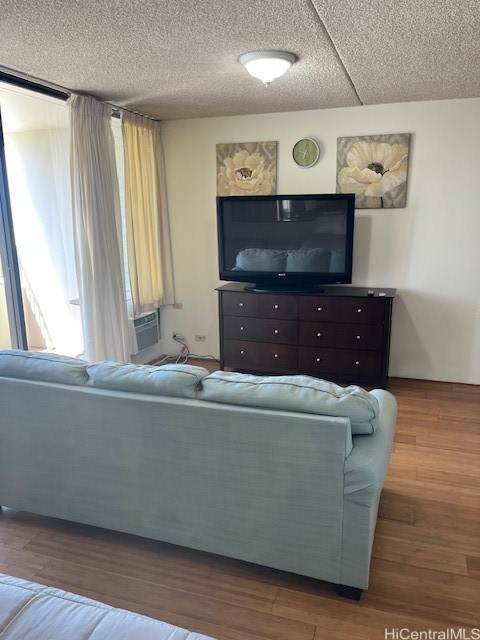https://bt-photos.global.ssl.fastly.net/honolulu/orig_boomver_1_202601792-2.jpg