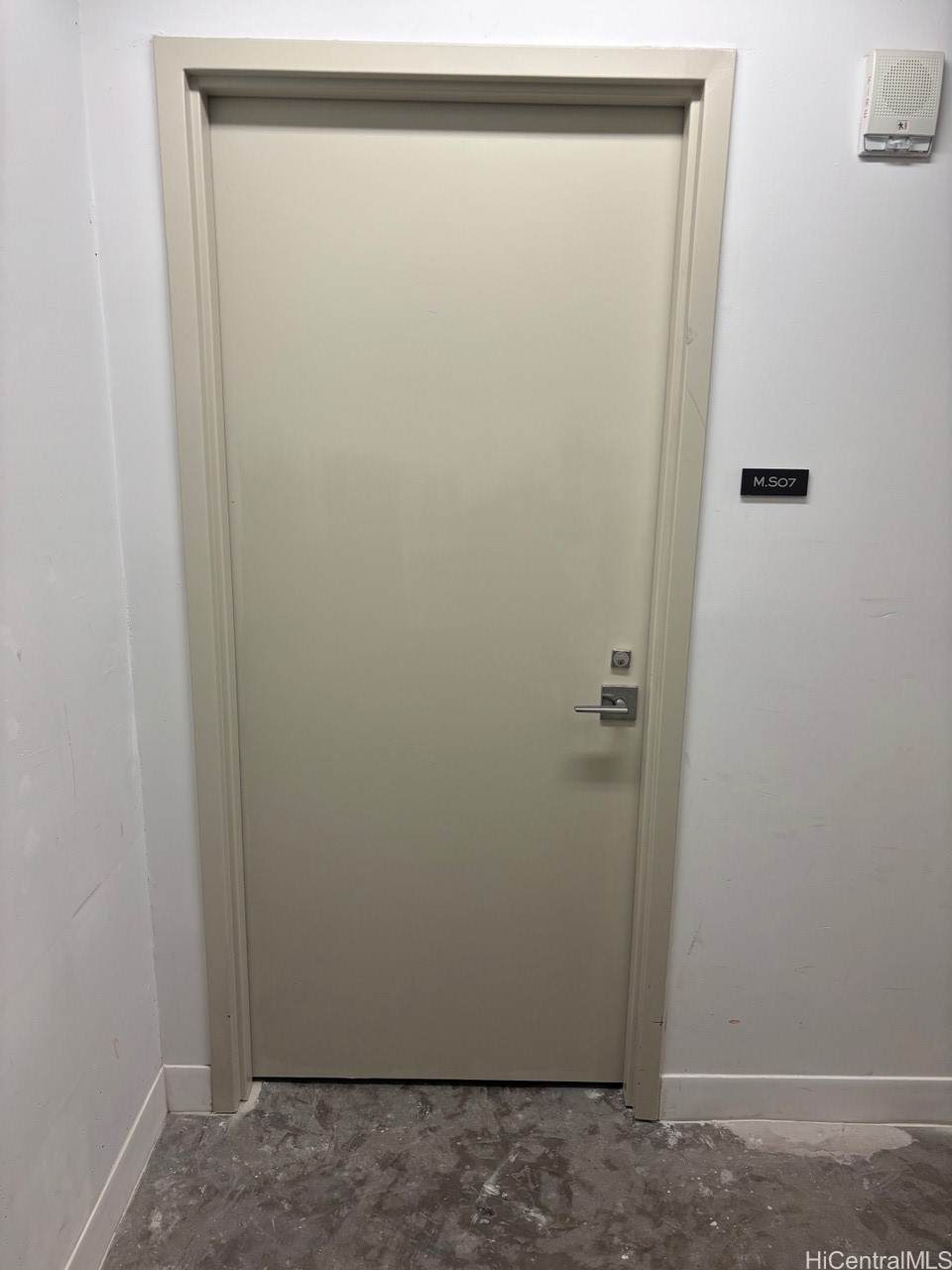 https://bt-photos.global.ssl.fastly.net/honolulu/orig_boomver_1_202601961-2.jpg