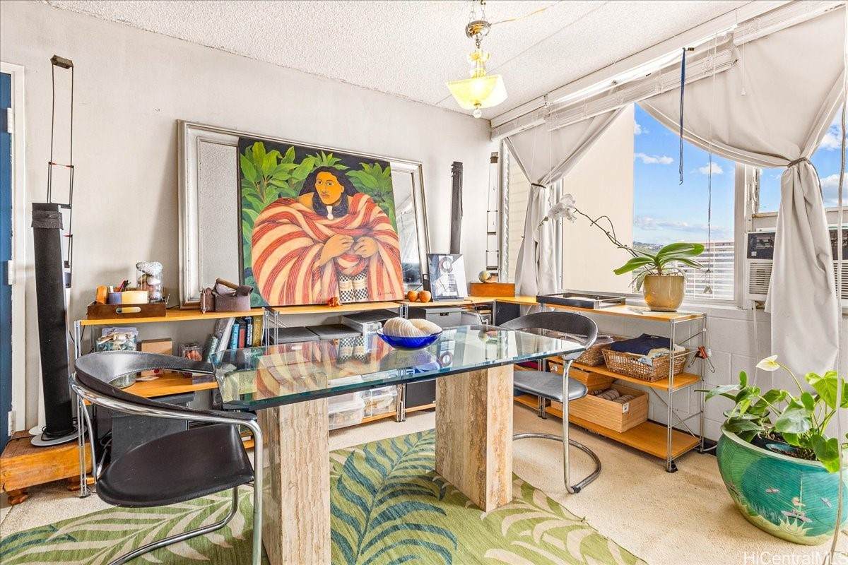 https://bt-photos.global.ssl.fastly.net/honolulu/orig_boomver_1_202602157-2.jpg