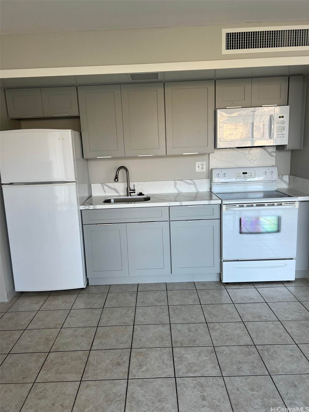 84-770 Kili Drive - Photo 1