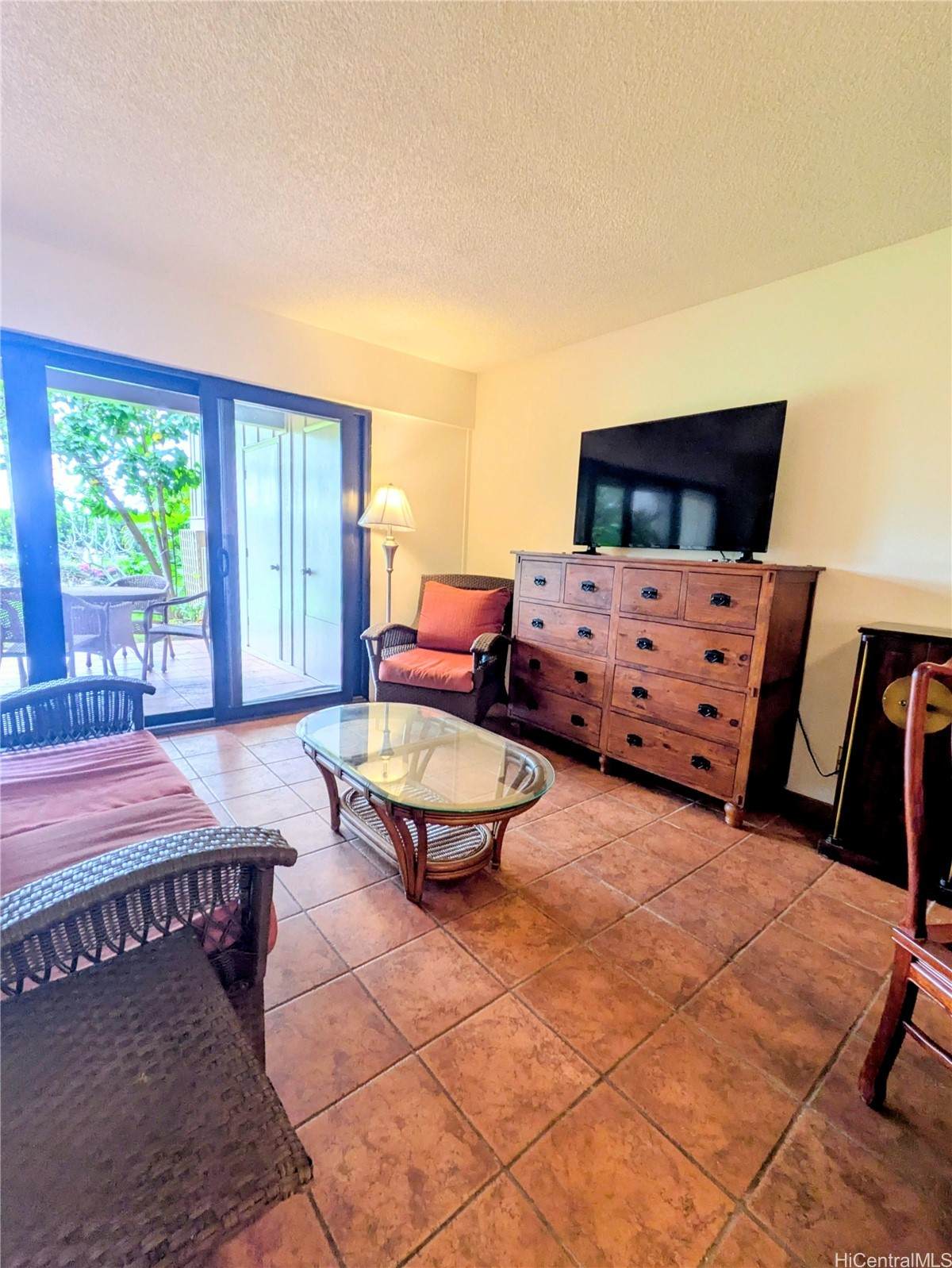 https://bt-photos.global.ssl.fastly.net/honolulu/orig_boomver_1_202604228-2.jpg