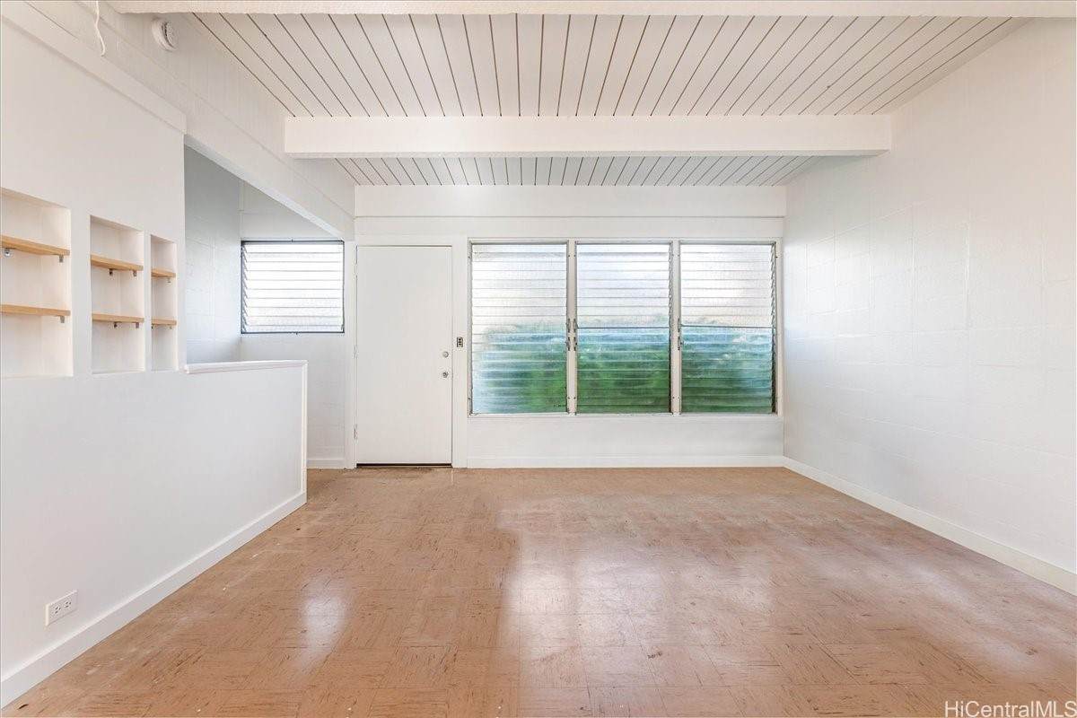 4906 Kilauea Avenue - Photo 1