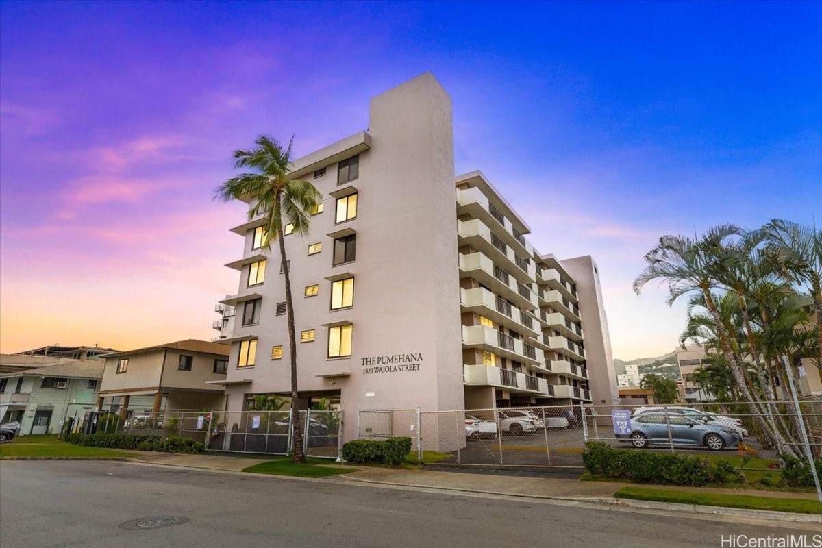 https://bt-photos.global.ssl.fastly.net/honolulu/orig_boomver_1_202604936-2.jpg