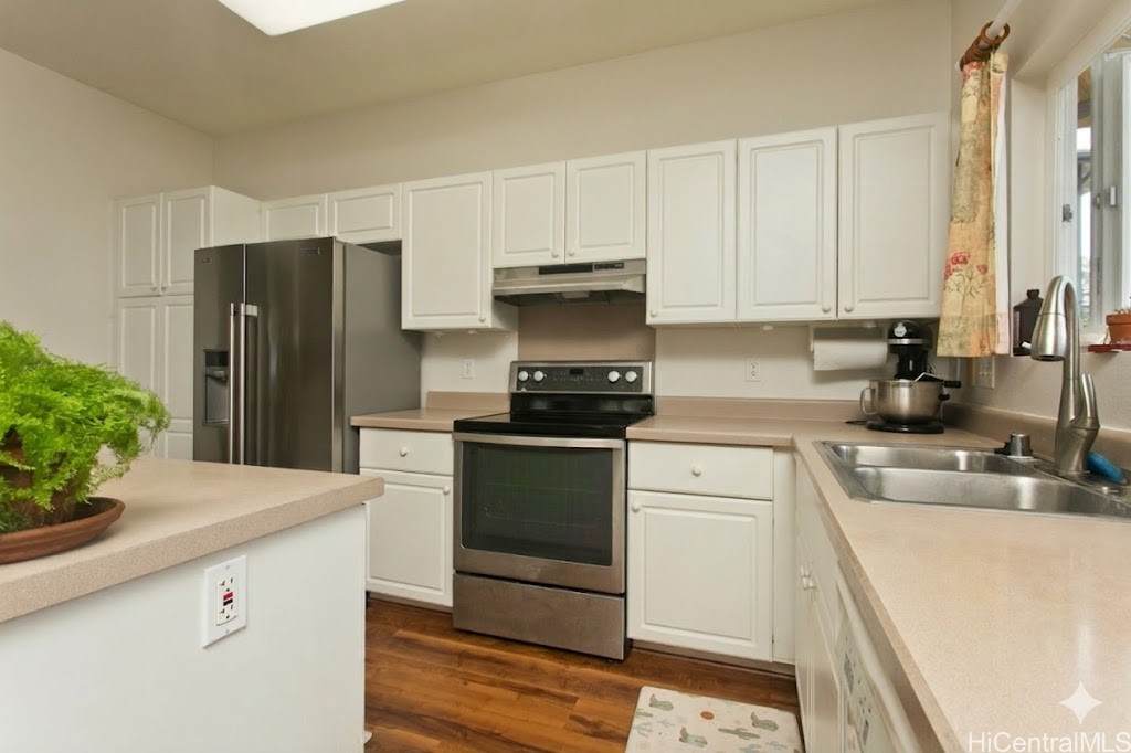 99-1319 Aiea Heights Drive - Photo 1