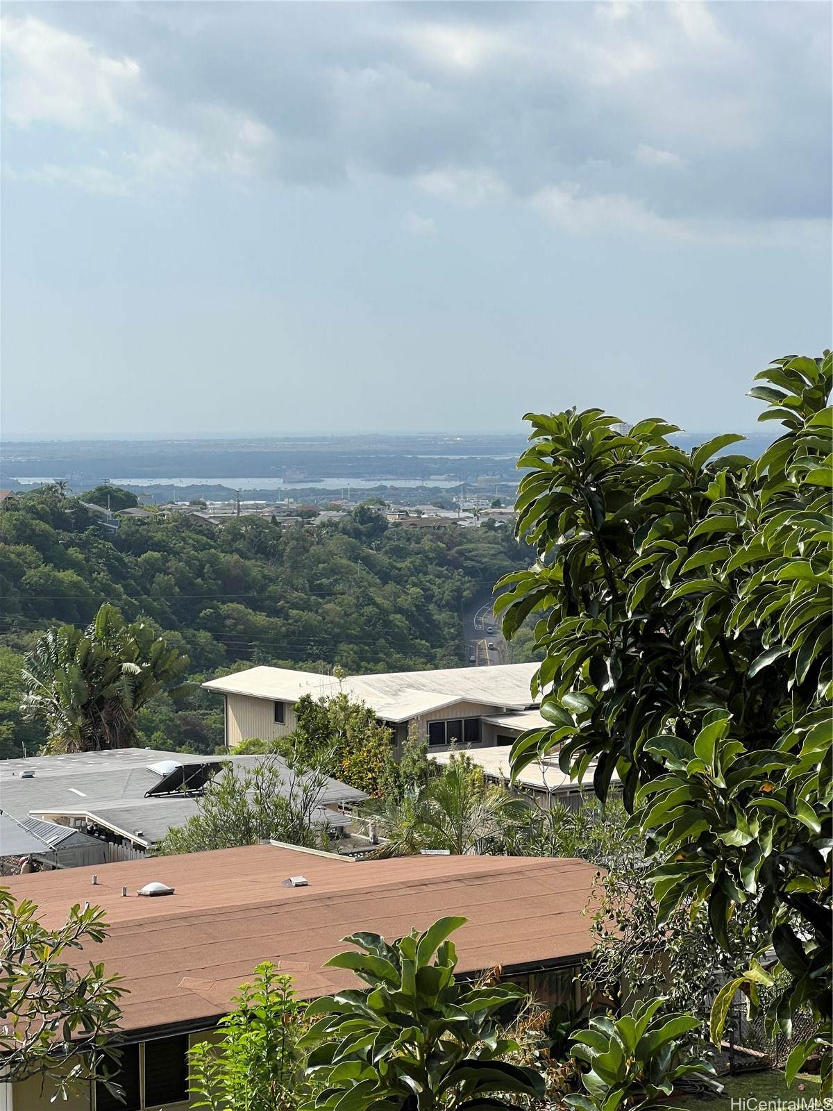 https://bt-photos.global.ssl.fastly.net/honolulu/orig_boomver_1_202605570-2.jpg