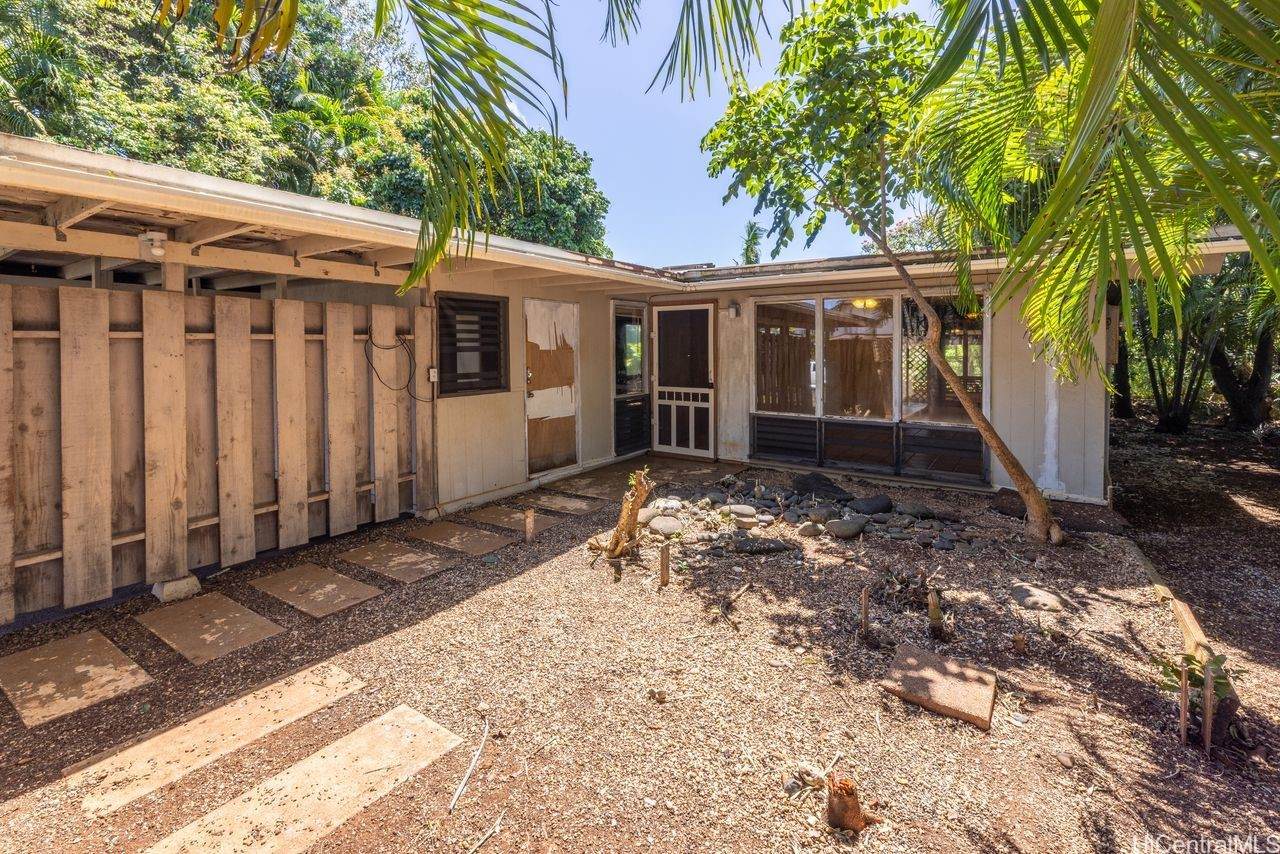 https://bt-photos.global.ssl.fastly.net/honolulu/orig_boomver_1_202606218-2.jpg