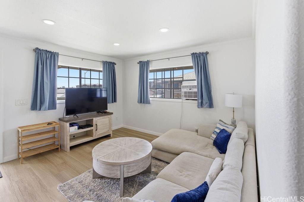 91-1040 Kaiau Avenue - Photo 1