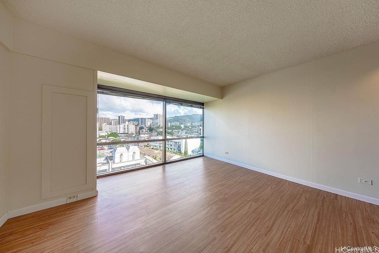 https://bt-photos.global.ssl.fastly.net/honolulu/orig_boomver_1_202606961-2.jpg