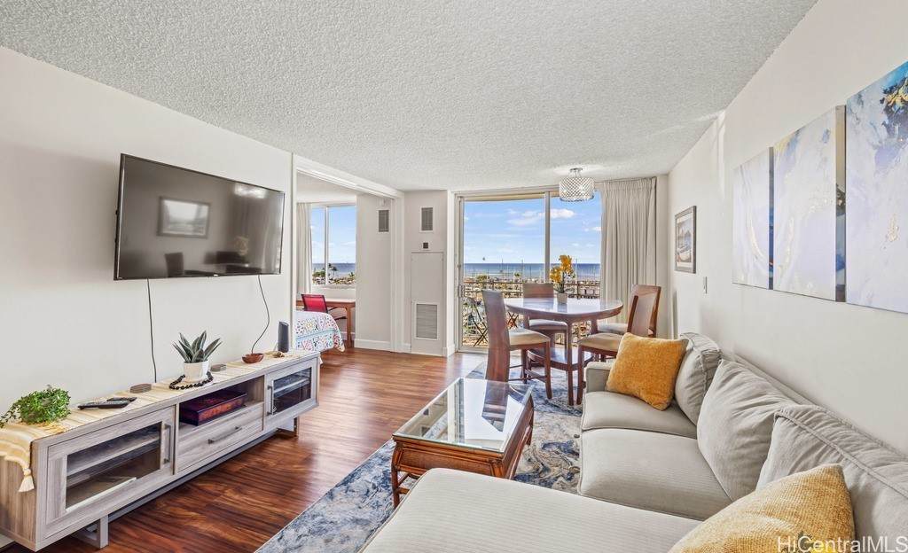 1765 Ala Moana Boulevard - Photo 1