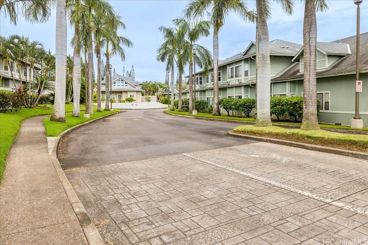 https://bt-photos.global.ssl.fastly.net/honolulu/orig_boomver_1_202607417-2.jpg