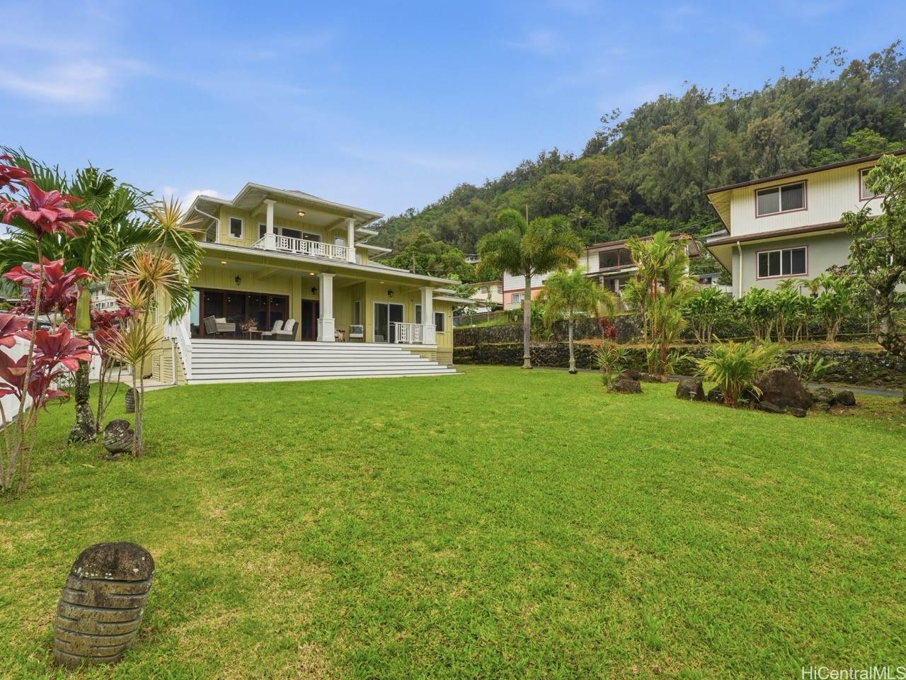 https://bt-photos.global.ssl.fastly.net/honolulu/orig_boomver_1_202607635-2.jpg