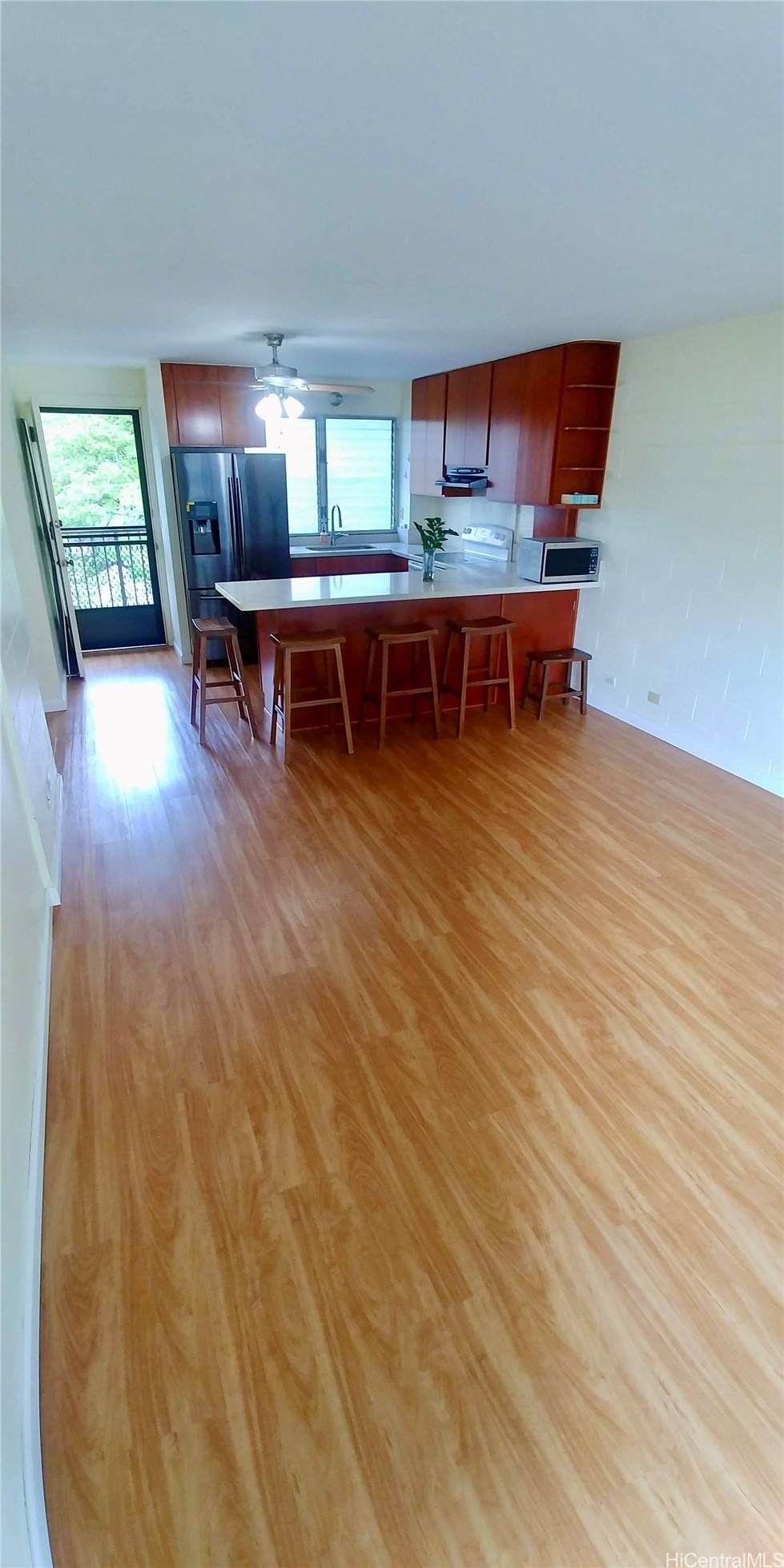 https://bt-photos.global.ssl.fastly.net/honolulu/orig_boomver_1_202608335-2.jpg
