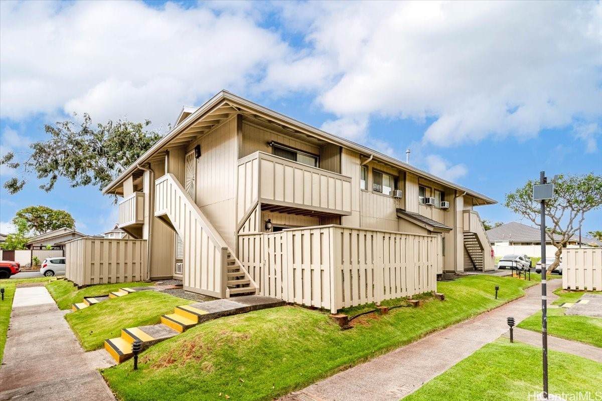 https://bt-photos.global.ssl.fastly.net/honolulu/orig_boomver_1_202609112-2.jpg