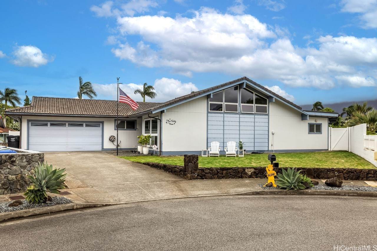563 Alihi Place - Photo 1