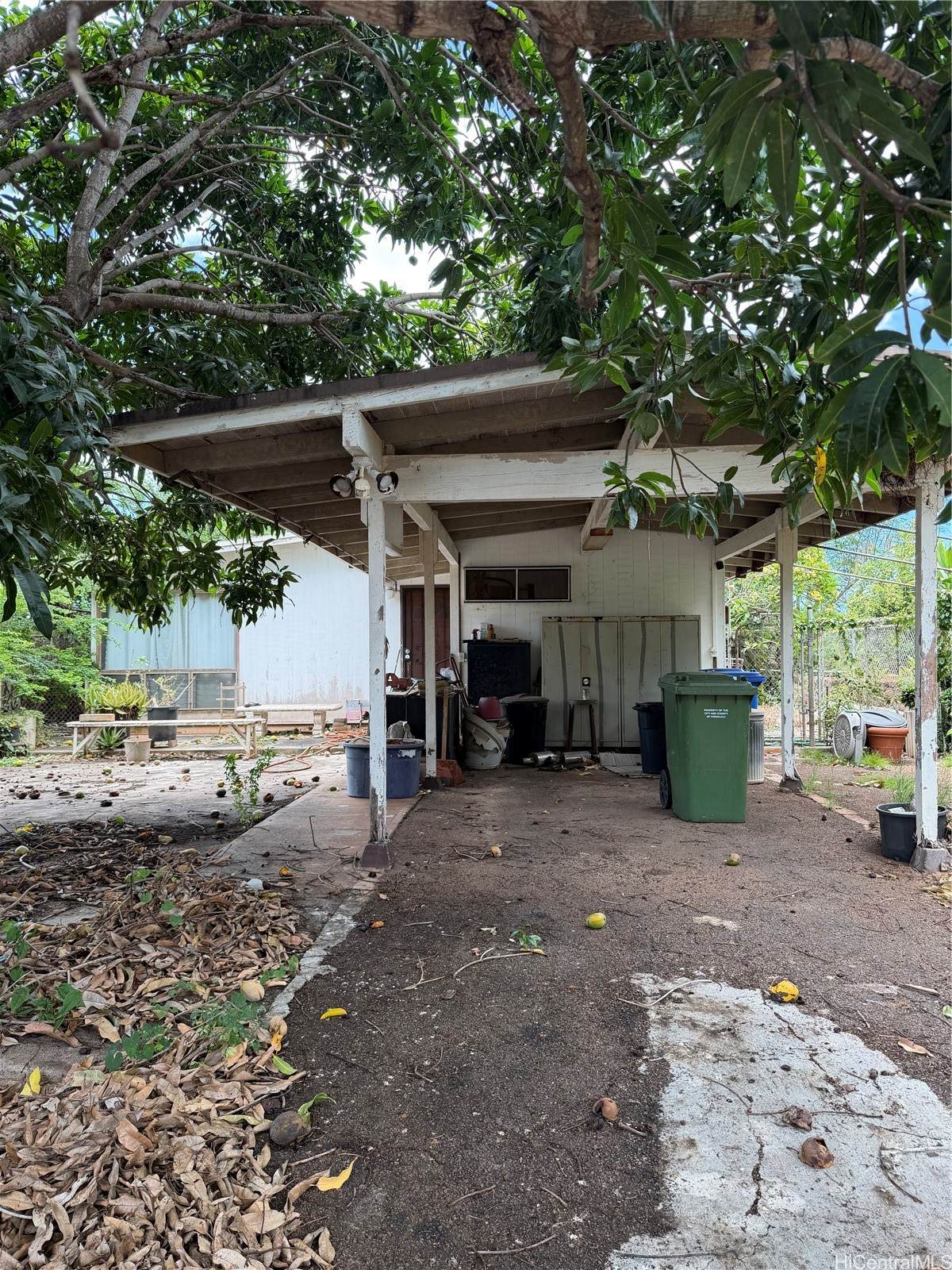 https://bt-photos.global.ssl.fastly.net/honolulu/orig_boomver_1_202610429-2.jpg
